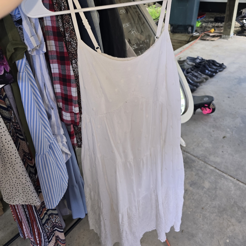 Elegant White Spaghetti Strap Dress